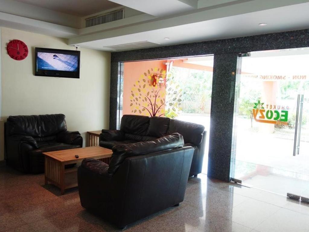 Ecozy Hotel Phuket